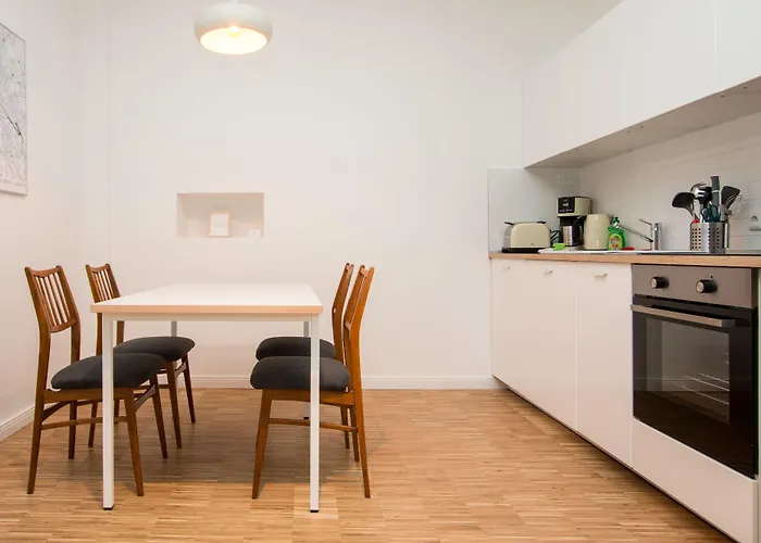 Primeflats - Apartments Aroser Allee