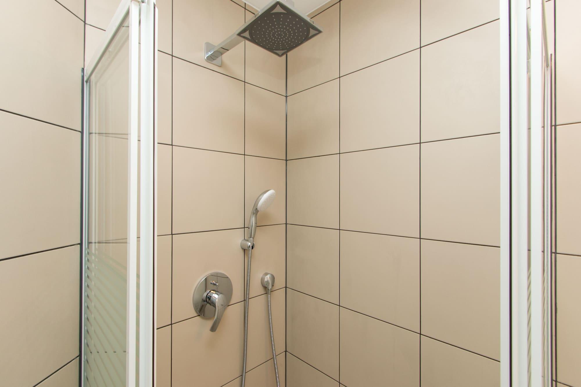Primeflats - Aroser Allee * Berlino